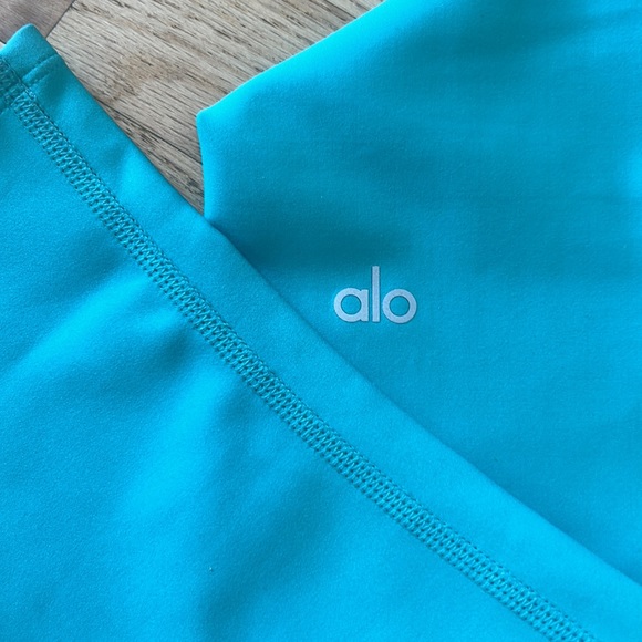 ALO YOGA NWT High-Waist 4 Pocket Utility Legging size M OCEAN TEAL - Picture 3 of 10